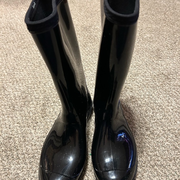 Kamik Shoes - Kamik Black Ankle Boots